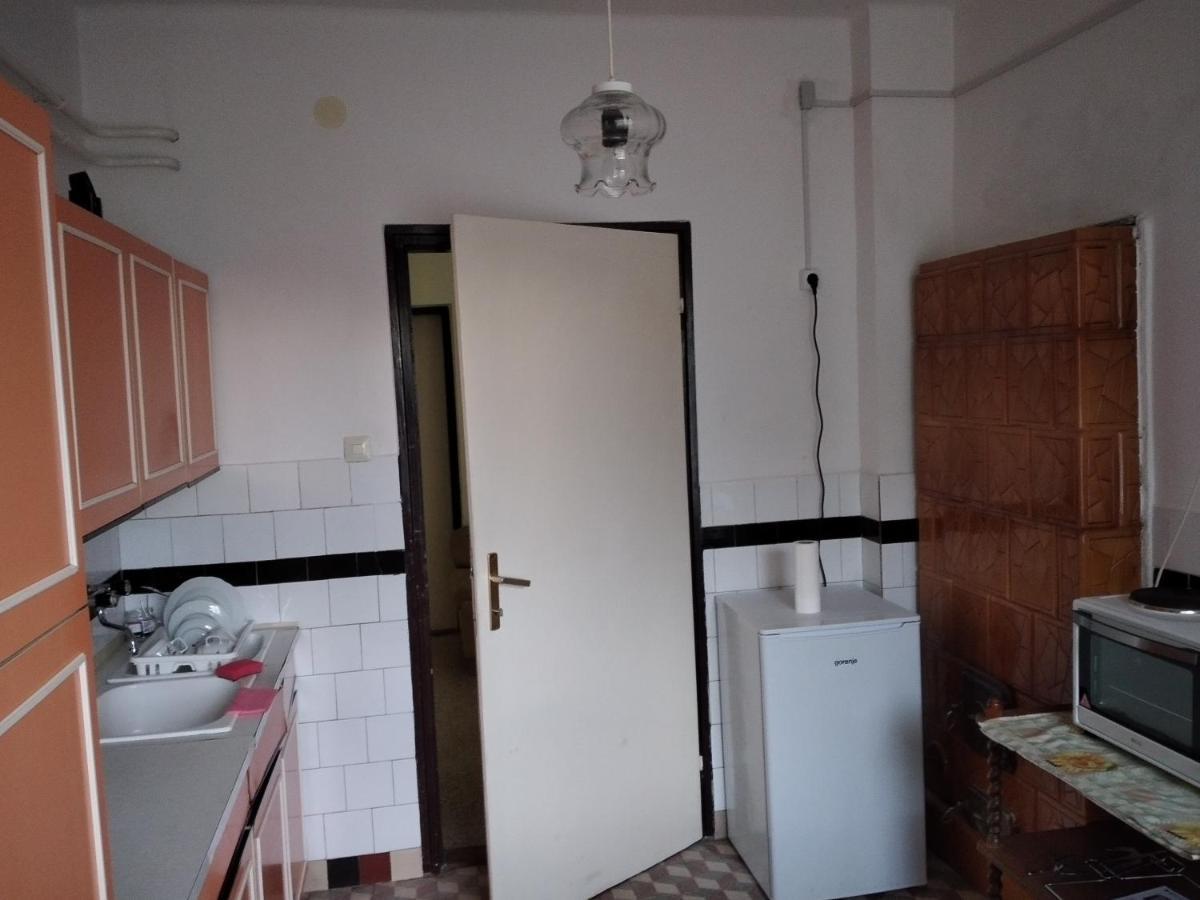 Nyarfa Apartment Keszthely Ngoại thất bức ảnh
