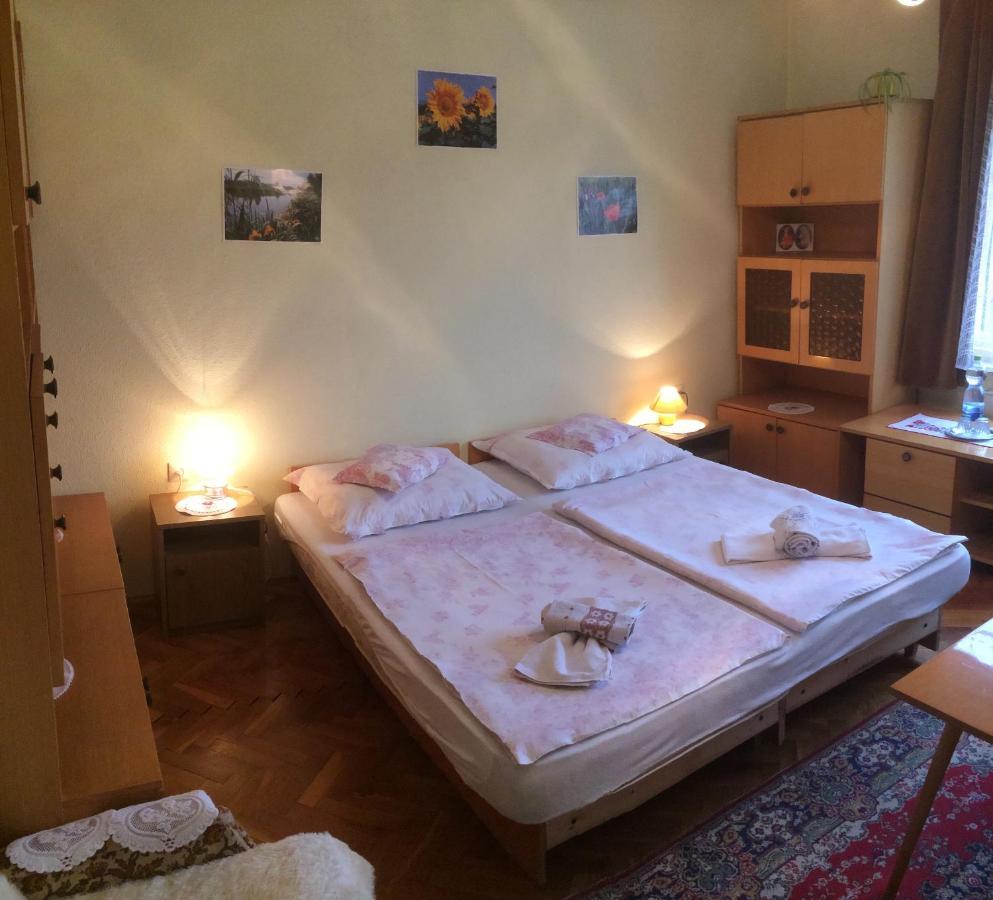 Nyarfa Apartment Keszthely Ngoại thất bức ảnh